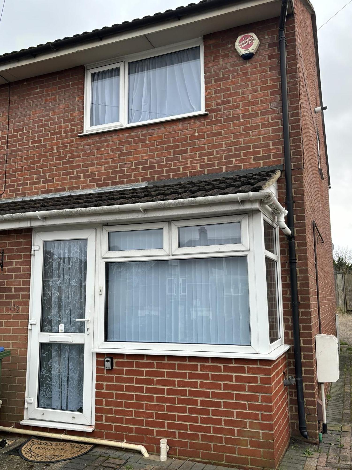 Cosy Corner - 2 Beds, Free Parking, Next To Southampton General Hospital Villa Room photo